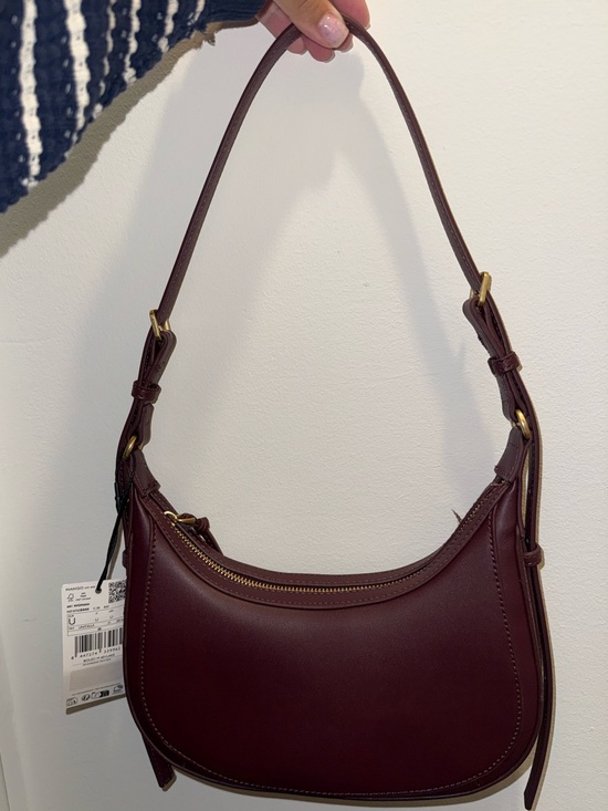 Mango Handbags - Mango Burgundy Purse
